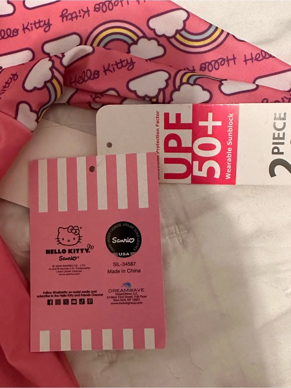 NWT Hello Kitty Sanrio Pink Long-Sleeve Rashguard Two-Piece Swimsuit Size 6 / 6X